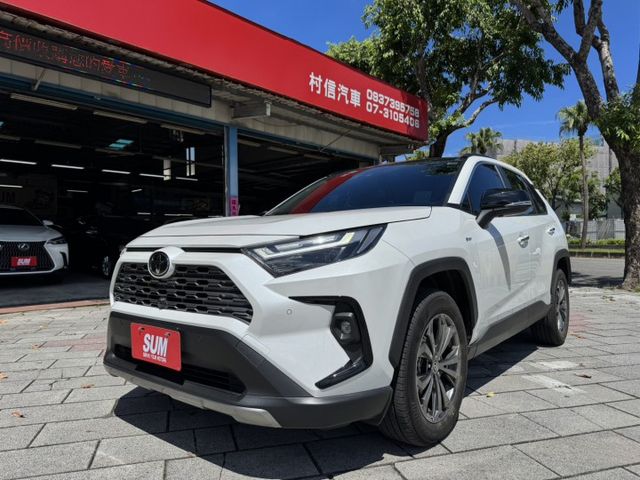 正25年，油電旗艦款，4WD，全景天窗，原廠保固保養中  第1張相片