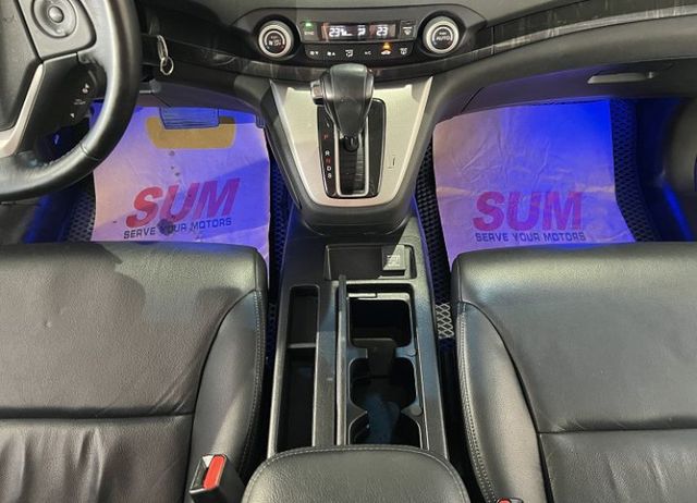 VTI-S 4安/恆溫/定速/循跡/天窗/導航 僅跑11萬公里 購車再享1年2萬公里保固  第14張相片