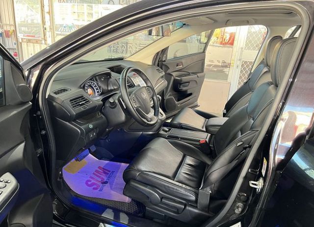 VTI-S 4安/恆溫/定速/循跡/天窗/導航 僅跑11萬公里 購車再享1年2萬公里保固  第18張相片
