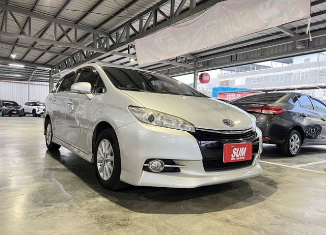 7人座 雙安/恆溫/方控/導航/倒車顯影 原鈑件認證車 購車再享1年2萬公里保固  第4張相片