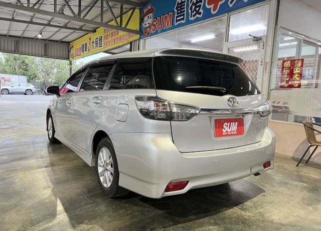 7人座 雙安/恆溫/方控/導航/倒車顯影 原鈑件認證車 購車再享1年2萬公里保固  第5張相片