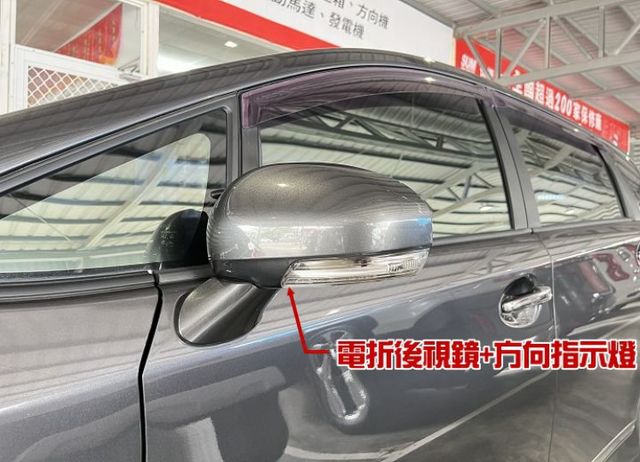 【7人座】原鈑件認證車．雙安．方控．恆溫．影音  第7張相片