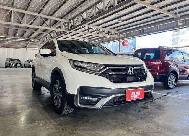 VTI-S 一手車 僅跑6萬 全程原廠保養 8安/摸門/ACC/盲點/循跡/Apple CarPlay/電動尾門  第3張相片