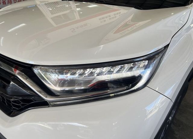 VTI-S 一手車 僅跑6萬 全程原廠保養 8安/摸門/ACC/盲點/循跡/Apple CarPlay/電動尾門  第7張相片