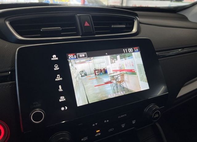VTI-S 一手車 僅跑6萬 全程原廠保養 8安/摸門/ACC/盲點/循跡/Apple CarPlay/電動尾門  第15張相片