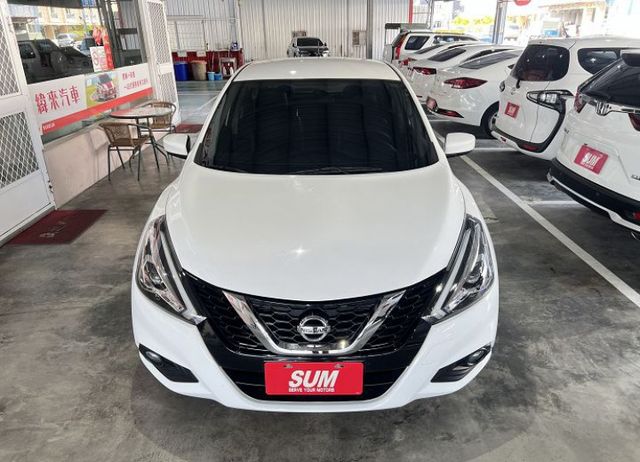 豪華影音版 原鈑件認證車 僅跑5萬7 售後2年5萬公里保固 配備6氣囊/循跡/原廠影音/倒車影像  第2張相片