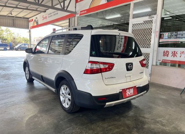 省油小休旅 僅跑7萬7 原鈑件認證車 售後2年5萬公里保固  第6張相片