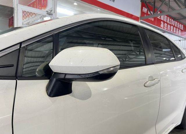 豪華影音版 原廠保養 原鈑件認證車 9氣囊/恆溫/循跡/ACC/AEB 售後2年5萬公里保固  第9張相片