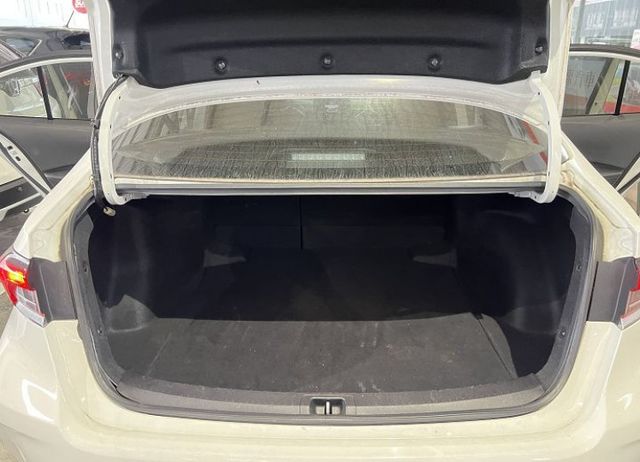 豪華影音版 原廠保養 原鈑件認證車 9氣囊/恆溫/循跡/ACC/AEB 售後2年5萬公里保固  第20張相片