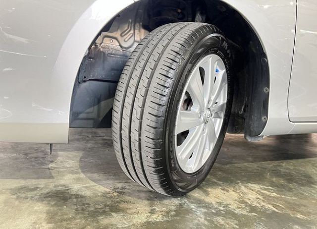 經典版 僅跑8萬1 加裝全新安卓機 配備雙氣囊/導航/倒車影像/CarPlay  售後1年2萬公里保固  第8張相片