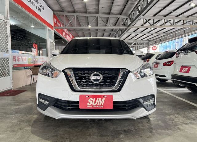 智行旗鑑版 一手車 原廠保養 配備6氣囊/循跡/定速/盲點/AEB/導航/環景/CarPlay/售後2年5萬公里保固  第3張相片