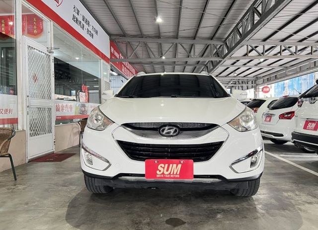 影音尊貴型 原鈑件認證車 配備雙氣囊/恆溫/循跡/定速/方控/電動座椅/安卓機/倒車影像  第3張相片