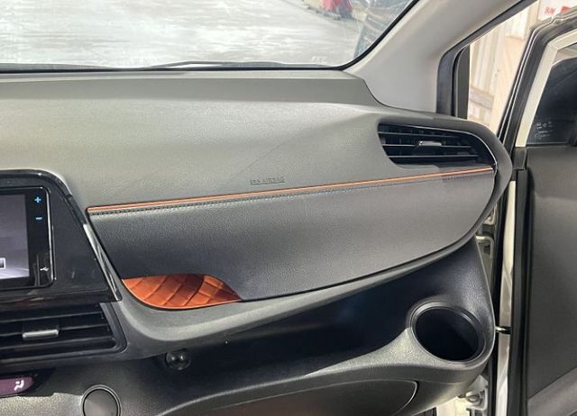 豪華影音版 原鈑件認證車 配備i-key/摸門/8氣囊/恆溫/循跡/AEB/車道偏移 售後2年5萬公里保固  第12張相片