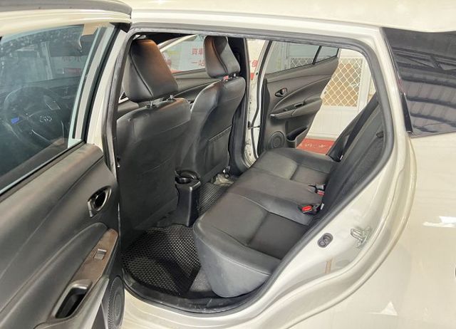 雅緻影音版 原廠保養 配備雙氣囊/循跡/原廠影音 售後2年5萬公里保固  第13張相片