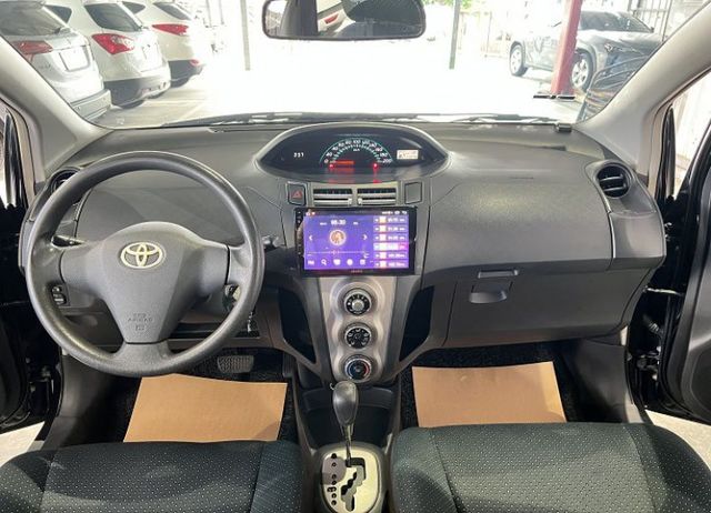 省油小鴨 一手車 原鈑件認證 原廠保養 配備雙氣囊/ABS/安卓機/導航/倒車影像  第8張相片
