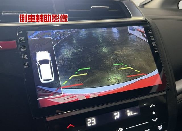 頂規S版 一手車 原廠保養 配備4氣囊/恆溫/定速/循跡/導航 售後1年2萬公里保固  第14張相片