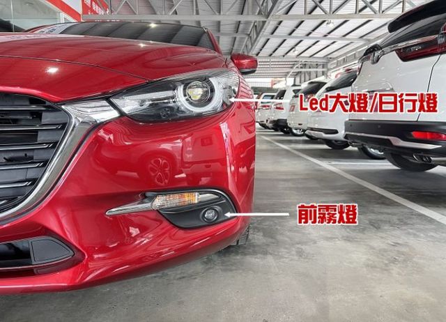 [5門]尊榮安全版 一手車 原廠保養 原鈑件認證車 i-key/6氣囊/恆溫/循跡/盲點/AEB/行車紀錄/倒車影像  第8張相片