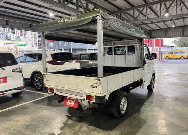 【自排】 一手車 僅跑3萬 原廠保養 定速/循跡/行車紀錄+倒車輔助影像  第6張相片