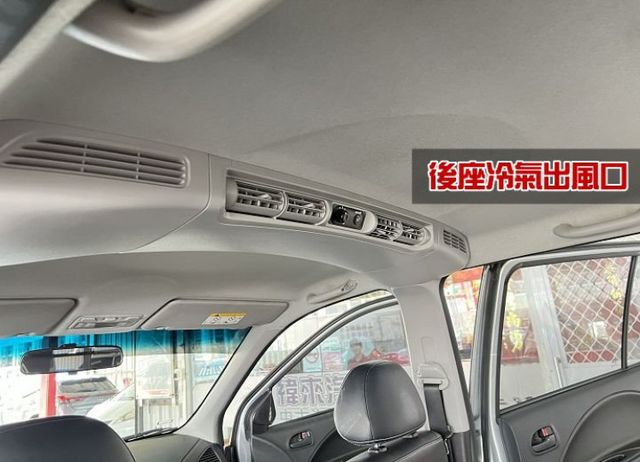 原鈑件認證車 雙安/定速/後座冷氣 售後2年5萬公里保固  第14張相片