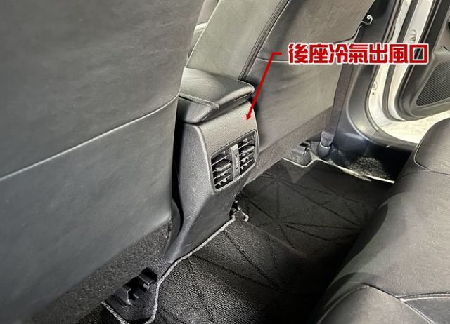 豪華影音版 原廠保養 原鈑件認證車 9氣囊/恆溫/循跡/ACC/AEB 售後2年5萬公里保固  第17張相片