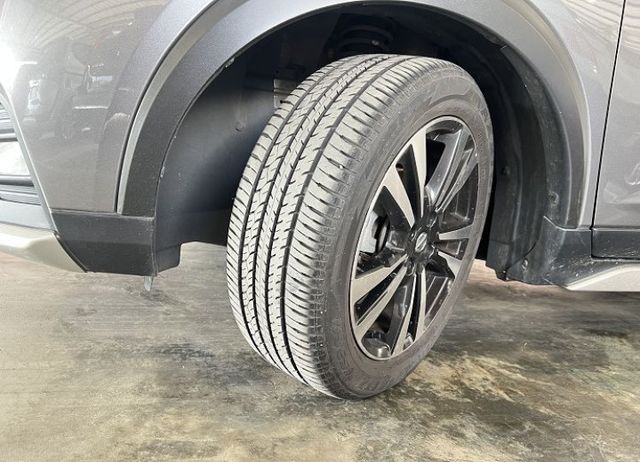 智行旗艦版 一手車 僅跑8萬8 原廠保養 6氣囊/i-key/循跡/定速/盲點/環景/CarPlay售後2年5萬公里保固  第9張相片