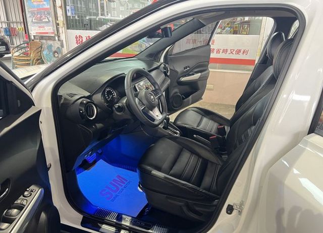 智行旗艦版 一手車 6氣囊/i-key/循跡/定速/盲點/環景/CarPlay 售後2年5萬公里保固  第16張相片