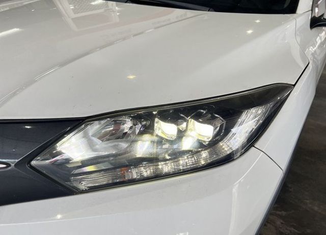 頂規S版 僅跑8萬2 原鈑件認證車 8氣囊/i-key/摸門/定速/循跡/影音 售後1年2萬公里保固  第6張相片
