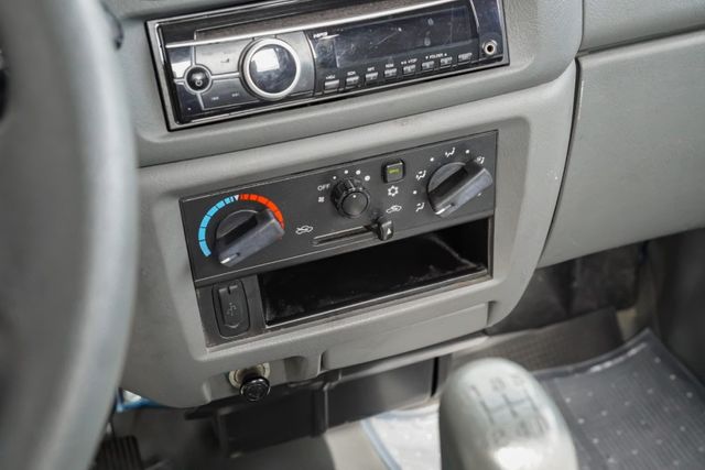 ｜超漂亮原版件認證車｜1.3車型｜免費一年二萬公里保固｜可全貸｜低里程保證｜車況佳｜  第8張相片