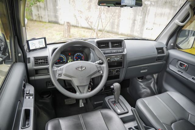 全車原鈑件｜自排廂型車｜倒車攝影｜前後行車紀錄器｜原廠保養｜里程保證  第5張相片
