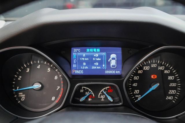 低里程保證｜全車原鈑件｜全車引擎腳更換｜正時皮帶更換｜水泵浦更換｜全車整備完成｜藍芽｜  第2張相片