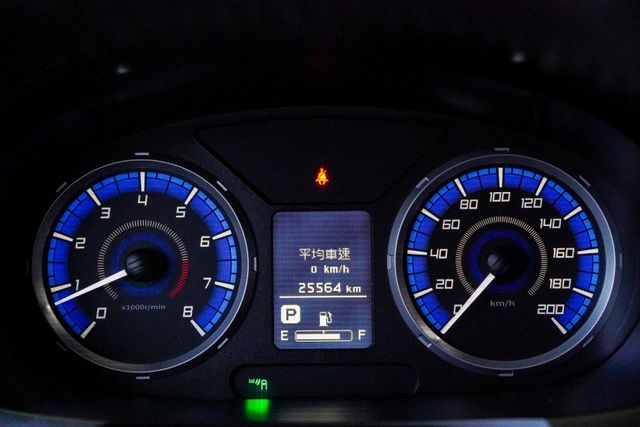 全車原鈑件｜一手車｜環景攝影｜大螢幕安卓機｜僅跑2萬KM｜ADAS車道偏移警示｜抬頭顯示器｜三面帆布｜  第11張相片