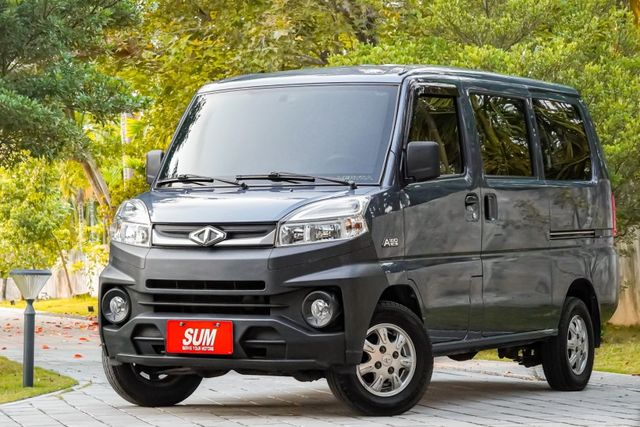 自排5人座｜內裝漂亮｜前後行車紀錄器｜抬頭顯示器｜鋁圈｜可全貸｜一手用車  第1張相片