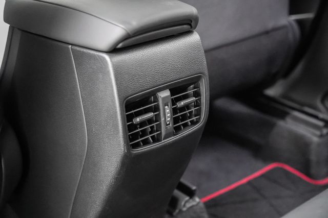 GR運動版｜環景攝影｜CARPLAY｜全車原鈑件｜LV2自動跟車｜車道維持｜運動化底盤  第19張相片