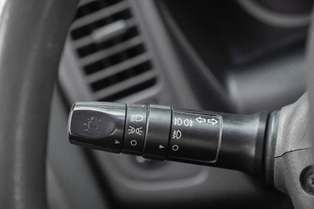 超低里程保證｜僅跑10萬KM｜升降尾門｜車斗白鐵底｜有力耐操省油｜免尿素｜6輪耐載重｜  第8張相片
