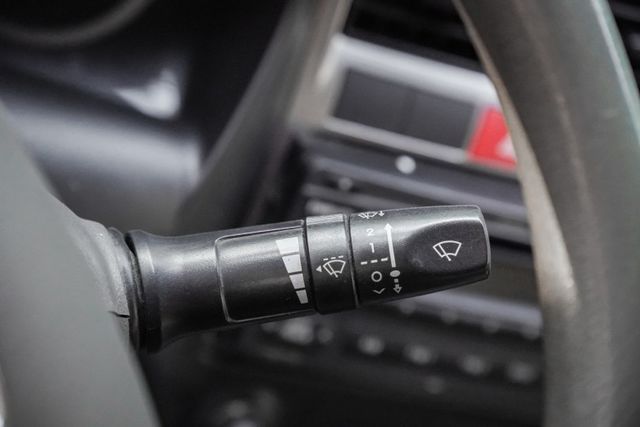 超低里程保證｜僅跑10萬KM｜升降尾門｜車斗白鐵底｜有力耐操省油｜免尿素｜6輪耐載重｜  第9張相片