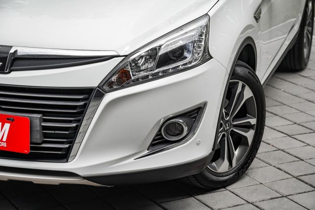車便宜好入手｜超低里程保證｜全車原鈑件｜環景攝影｜電動尾門｜菱格紋皮椅｜車況優質｜  第5張相片
