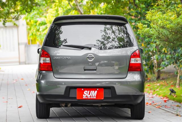 稀有七座版本｜IKEY｜全車原鈑件｜恆溫空調｜超大空間｜超低里程保證｜感應頭燈｜電折後視鏡｜  第3張相片