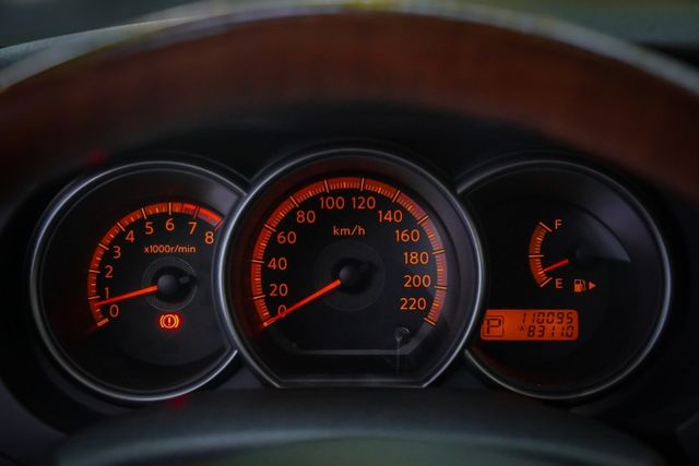 稀有七座版本｜IKEY｜全車原鈑件｜恆溫空調｜超大空間｜超低里程保證｜感應頭燈｜電折後視鏡｜  第6張相片