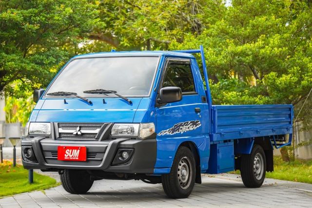 無重大事故無泡水｜稀有白鐵車斗免再花錢加裝｜工具箱｜加裝胎壓偵測器｜車況良好｜可全額分期｜一手車  第1張相片