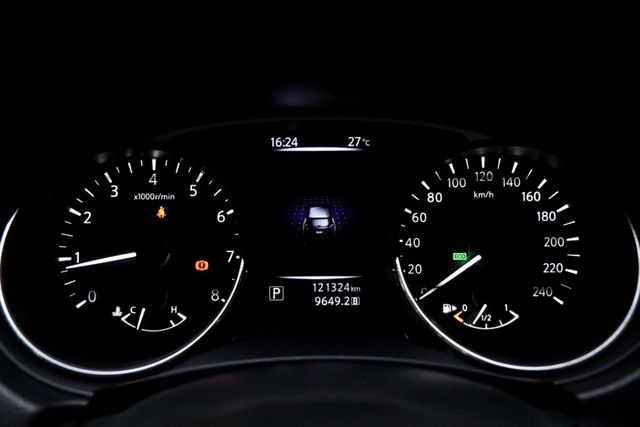 2.0最頂級版本｜環景影像｜iKEY免鑰匙｜車頂行李架｜公務員一手車｜全車原鈑件｜可全貸｜藍芽｜里程保證  第9張相片