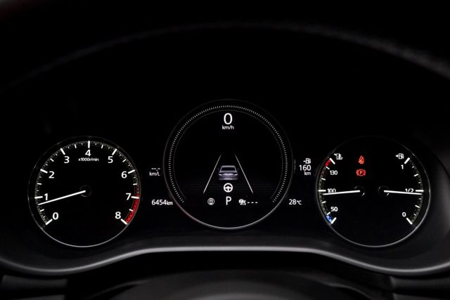 9.9成新｜超低里程6千公里｜全車原鈑件｜360度環景｜CARPLAY｜全速域跟車｜車道維持｜超美極境灰  第9張相片