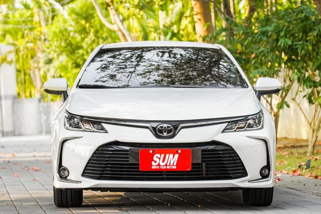 尊絕版｜全車原鈑件｜IKEY免鑰匙｜盲點偵測｜CARPLAY｜倒車顯影｜ACC跟車｜車道維持｜可全貸免費2年5萬公里保固  第2張相片