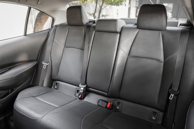 尊絕版｜全車原鈑件｜IKEY免鑰匙｜盲點偵測｜CARPLAY｜倒車顯影｜ACC跟車｜車道維持｜可全貸免費2年5萬公里保固  第17張相片