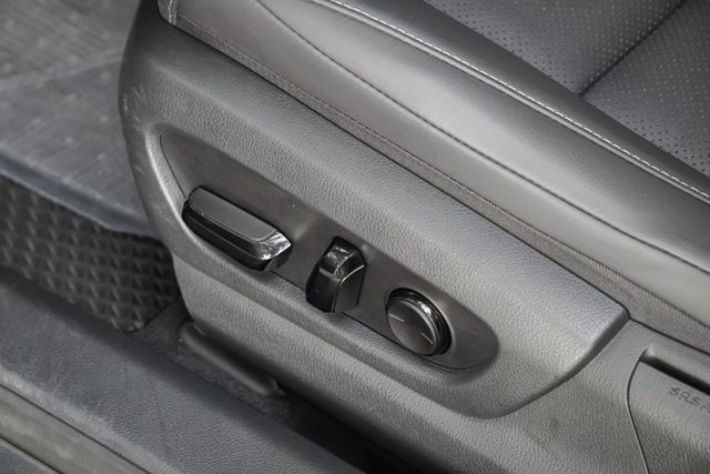 低里程保證僅跑3萬KM｜全車原鈑件｜全速域ACC｜車道維持輔助｜電動座椅｜無線CARPLAY｜電熱座椅｜盲點｜原廠保固中  第16張相片