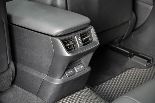 低里程保證僅跑3萬KM｜全車原鈑件｜全速域ACC｜車道維持輔助｜電動座椅｜無線CARPLAY｜電熱座椅｜盲點｜原廠保固中  第17張相片