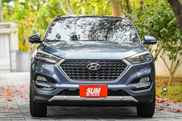 全車原鈑件｜頂級版LED頭燈｜全景天窗｜360度環景｜電動尾門｜安卓主機｜1.6渦輪引擎｜省油大馬力又省稅｜一手車  第2張相片