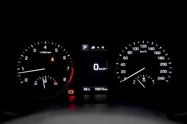 全車原鈑件｜頂級版LED頭燈｜全景天窗｜360度環景｜電動尾門｜安卓主機｜1.6渦輪引擎｜省油大馬力又省稅｜一手車  第9張相片