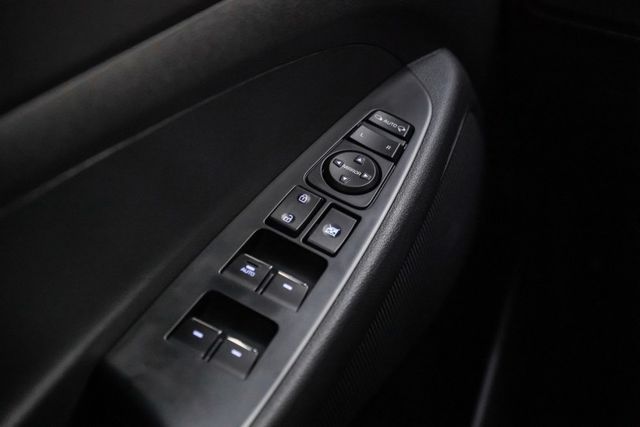 全車原鈑件｜頂級版LED頭燈｜全景天窗｜360度環景｜電動尾門｜安卓主機｜1.6渦輪引擎｜省油大馬力又省稅｜一手車  第15張相片