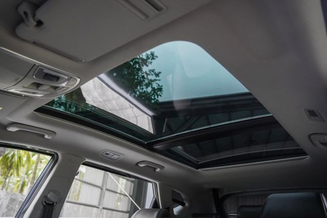 全車原鈑件｜頂級版LED頭燈｜全景天窗｜360度環景｜電動尾門｜安卓主機｜1.6渦輪引擎｜省油大馬力又省稅｜一手車  第18張相片