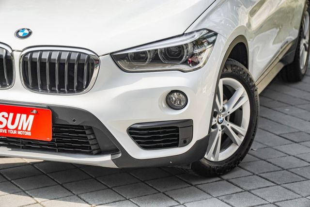 小改款領航版｜抬頭顯示器｜原廠大螢幕導航｜腳踢感應尾門｜僅跑8萬KM｜無線CARPLAY｜四條馬牌輪胎9成新｜車道偏移  第4張相片